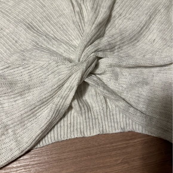 Dynamite Off-Shoulder Long Sleeve - Picture 4 of 4